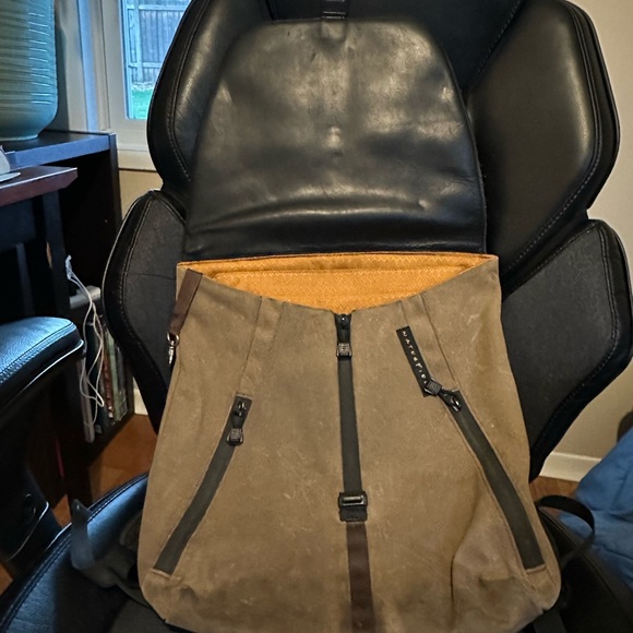 Waterfield Staad attaché backpack - Picture 2 of 4